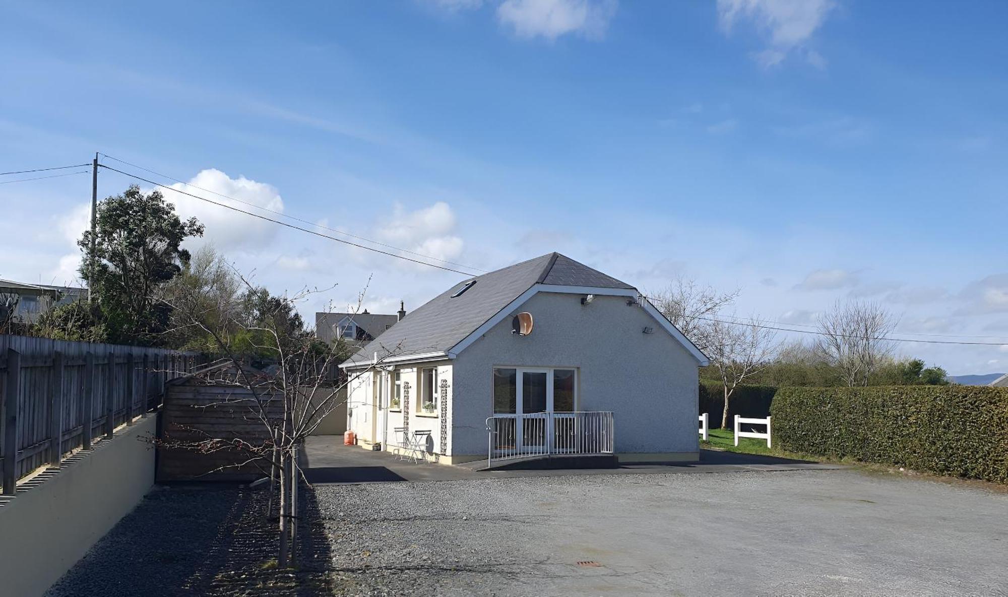 Quiet 2-Bedroom Buncrana Home Exteriör bild